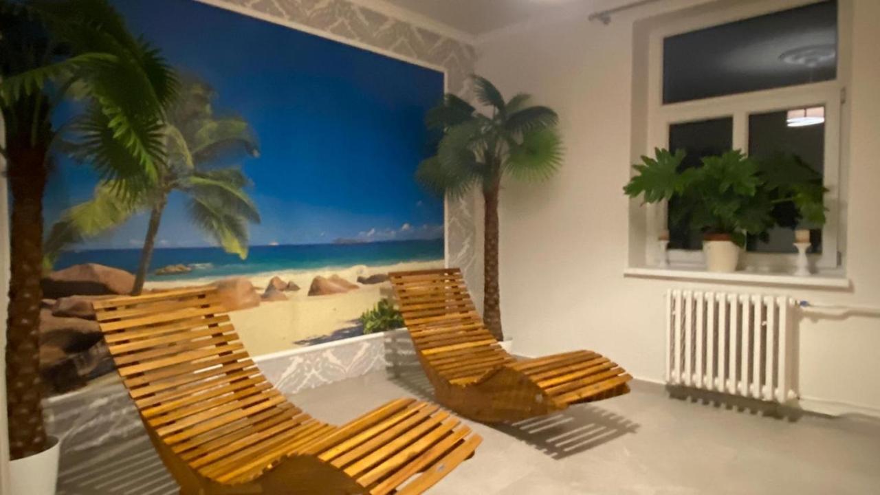 Uniqhotel Cesky Sternberk Bagian luar foto